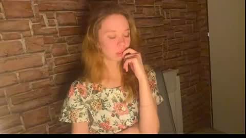 Eliza online show from July 10, 8:09 pm