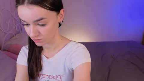 Snapshot of elizzza_ chatting on September 16, 5:15 am elizzza_ online show from September 16, 5:15 am