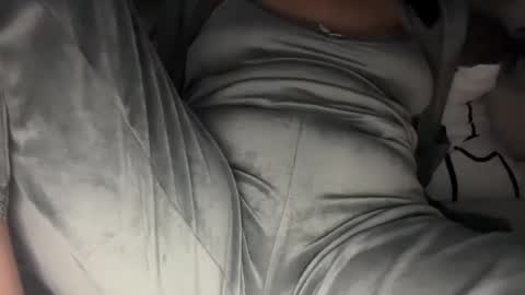 Ella online show from October 19, 6:54 pm