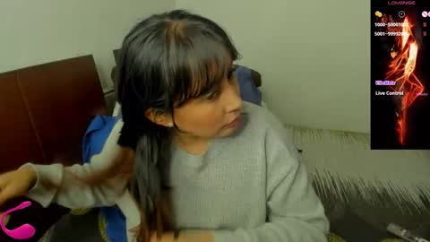 Ella and Harry online show from November 9, 10:49 pm