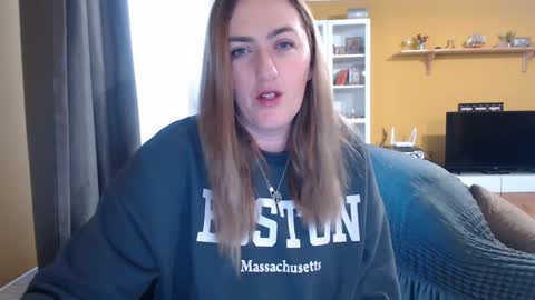 Snapshot of ella_max_live chatting on January 28, 7:00 am Ella  Max online show from January 28, 7:00 am