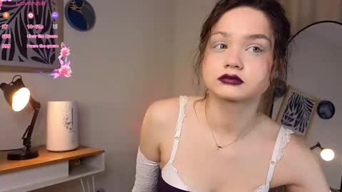 ella_mental online show from March 1, 4:07 pm