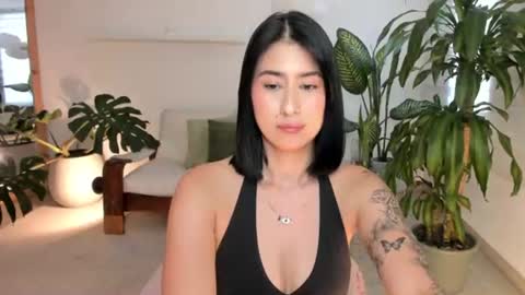 ELLA OWEN online show from July 28, 8:52 pm