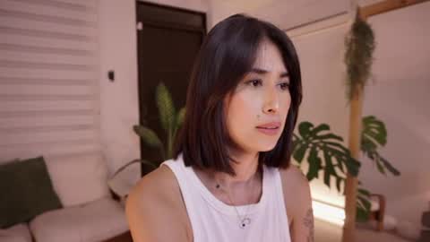 ELLA OWEN online show from June 23, 1:58 am