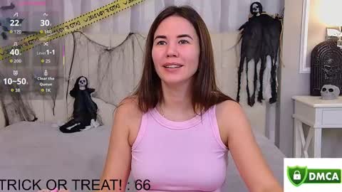 Ella online show from October 29, 4:28 am