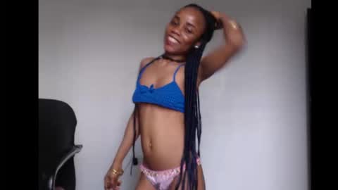 ella online show from November 7, 6:30 am