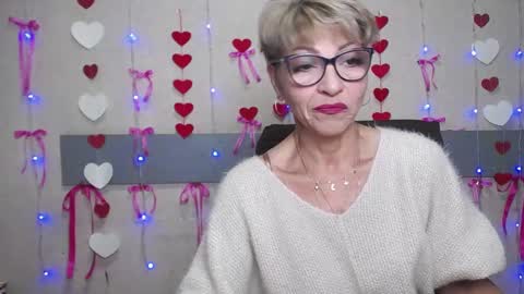 EllaBonito online show from February 10, 6:20 am