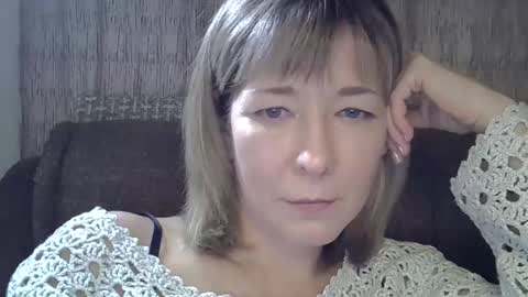 ellajohnsonx online show from February 22, 5:42 pm