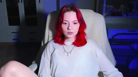 ellales online show from July 23, 3:31 pm