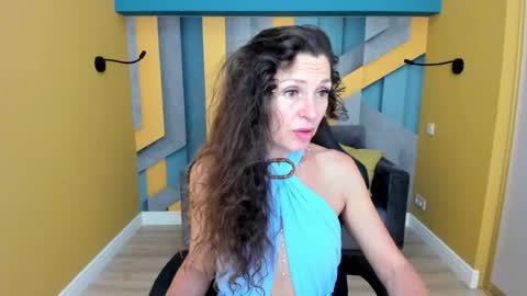 EllaLongs online show from August 1, 11:34 am