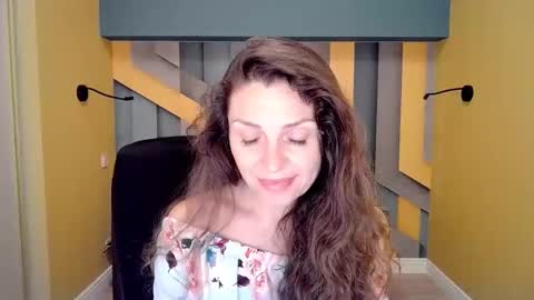 EllaLongs online show from February 13, 12:32 pm