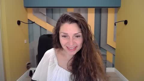 EllaLongs online show from December 21, 12:49 pm