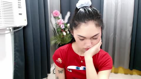 ELLA online show from July 28, 5:02 pm