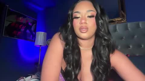 ellaparkerrr online show from March 8, 7:07 pm