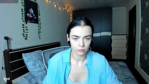 Snapshot of elle_blair chatting on October 27, 3:35 am Luna online show from October 27, 3:35 am