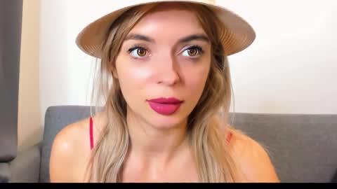 ellen_flow online show from March 13, 10:55 pm