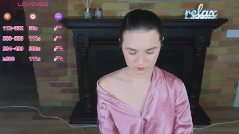 Ellie online show from February 15, 3:00 pm