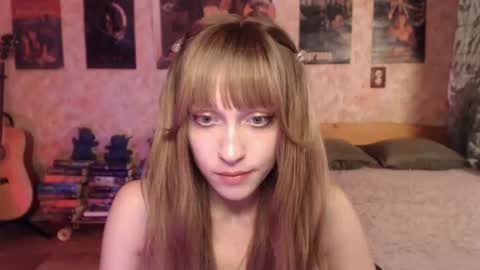 ellie_friendly online show from July 7, 2:53 pm