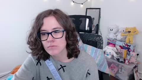 Ellie Charmful online show from September 19, 11:48 pm