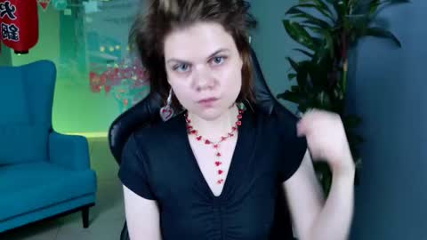 elliemurler online show from November 27, 9:34 am