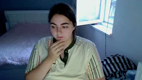 Ellie online show from July 19, 4:15 am