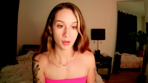 elliexoxoa online show from January 17, 2:19 am