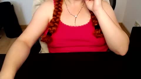 Elly online show from July 4, 6:42 am