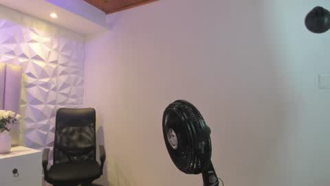 Ellye online show from July 14, 12:21 pm