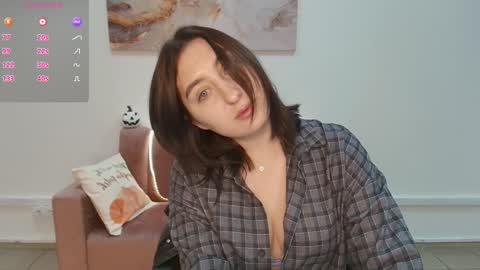 Snapshot of elmirapowers chatting on December 7, 12:35 pm elmirapowers online show from December 7, 12:35 pm