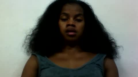 elodie228680 online show from June 7, 10:33 am