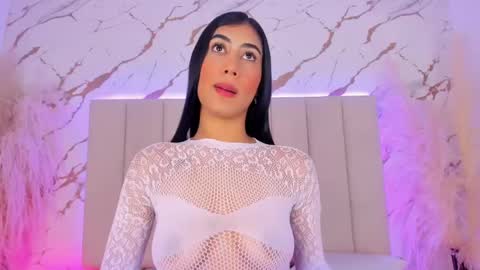 Snapshot of elody_rousse chatting on September 15, 12:57 pm elody_rousse online show from September 15, 12:57 pm