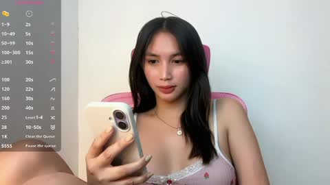 elora_charming online show from April 29, 6:38 am