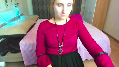 Snapshot of elsa_hot_here chatting on February 26, 12:38 pm Elsa online show from February 26, 12:38 pm