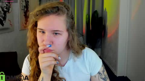 Elsie online show from May 2, 1:09 am
