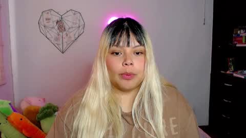 Ely online show from October 15, 9:17 pm