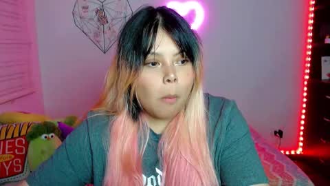 Ely online show from February 3, 11:29 pm