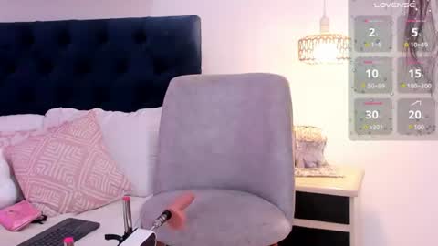 A N D R E A online show from June 18, 3:30 am