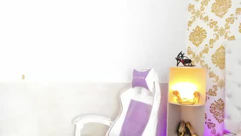 Ema Lambert  online show from July 4, 12:01 pm