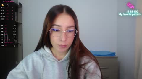 Snapshot of emaa_martins chatting on October 15, 9:17 pm Emaa online show from October 15, 9:17 pm