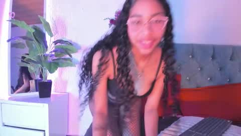 Ema Fox online show from March 10, 3:05 pm