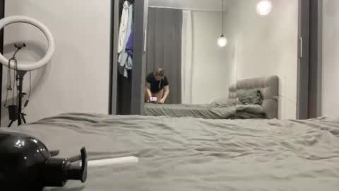 Alice online show from November 11, 3:35 am