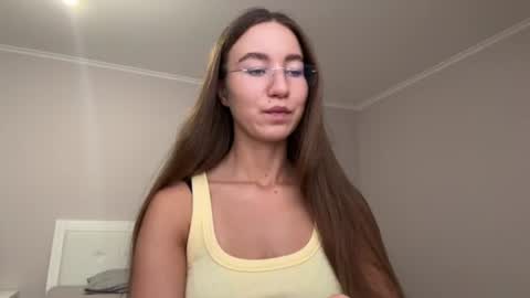 Alina online show from June 25, 10:51 am