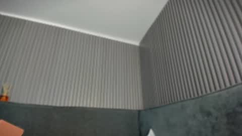 emelie_89 online show from June 17, 11:44 am