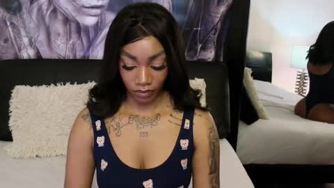 Snapshot of emely_brandon_ chatting on September 10, 9:09 am anyelii online show from September 10, 9:09 am