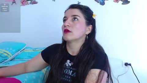 emely ross online show from June 17, 1:01 pm