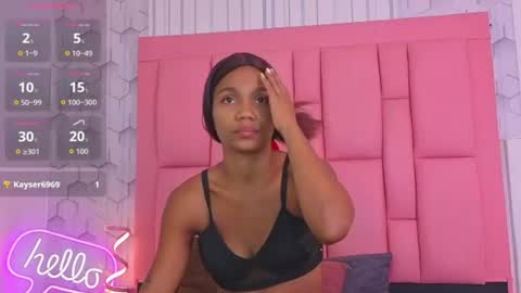 emely  online show from June 25, 11:34 am