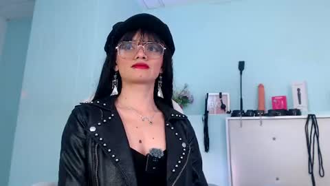 Danna online show from July 15, 2:16 am