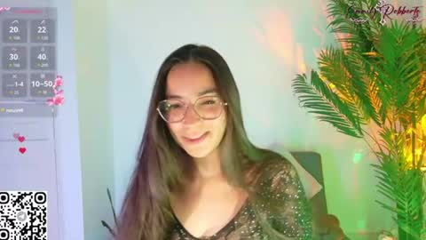 Emmily Roberts online show from July 14, 10:47 pm