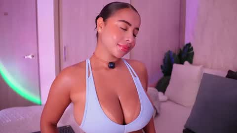    online show from June 27, 12:33 pm