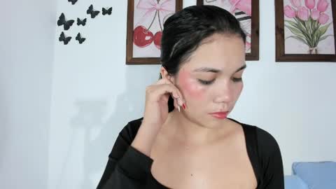 Emily  online show from April 30, 11:19 pm